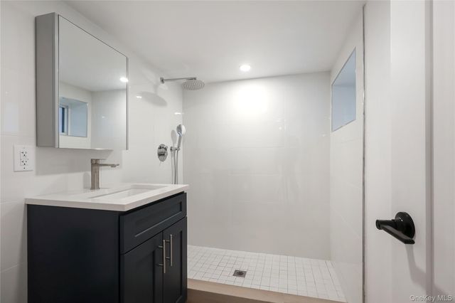 234 E 42nd Street, Brooklyn, NY 11203