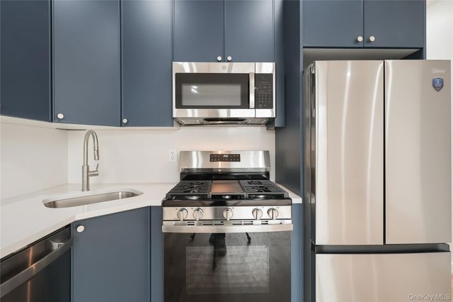 234 E 42nd Street, Brooklyn, NY 11203