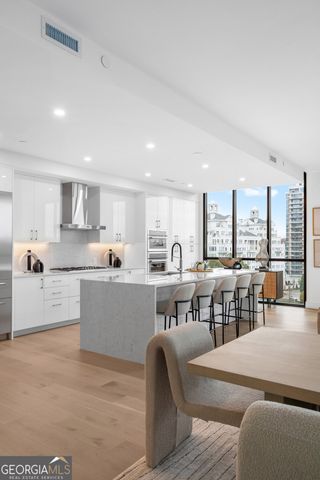 2425 Peachtree Road NE 1104, Atlanta, GA 30305