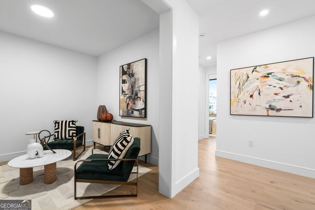 2425 Peachtree Road NE 1104, Atlanta, GA 30305