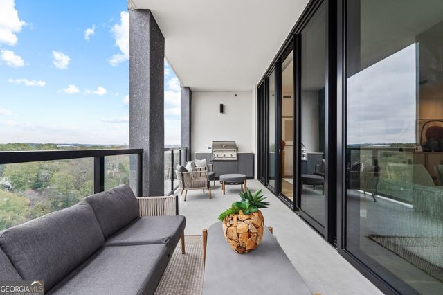 2425 Peachtree Road NE 1104, Atlanta, GA 30305