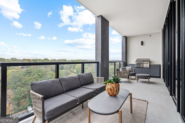 2425 Peachtree Road NE 1104, Atlanta, GA 30305