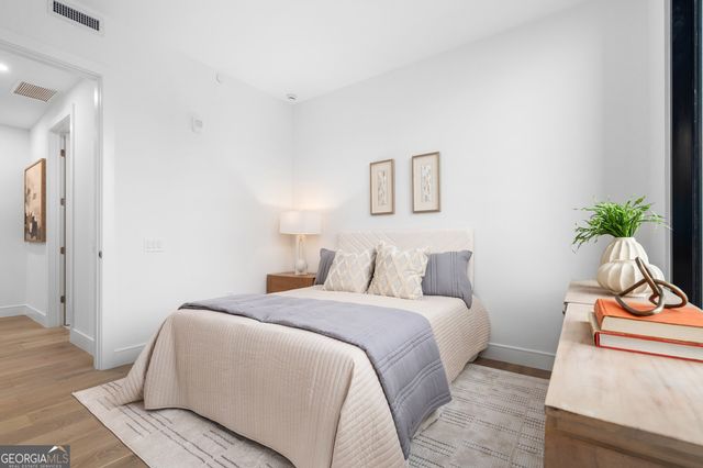 2425 Peachtree Road NE 1104, Atlanta, GA 30305