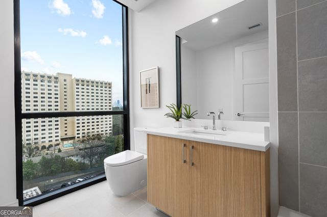 2425 Peachtree Road NE 1104, Atlanta, GA 30305