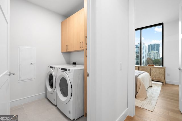 2425 Peachtree Road NE 1104, Atlanta, GA 30305