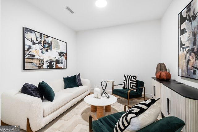 2425 Peachtree Road NE 1104, Atlanta, GA 30305