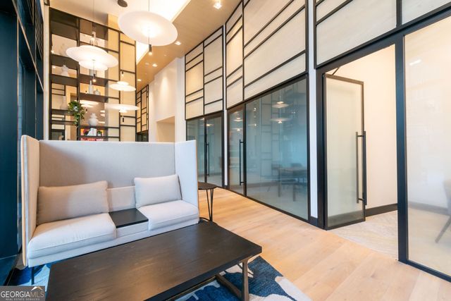 2425 Peachtree Road NE 1104, Atlanta, GA 30305