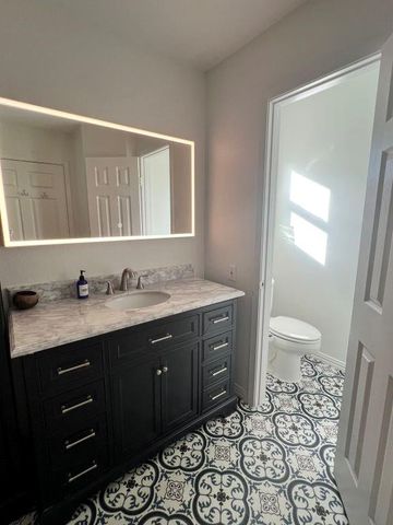 16527 Frances Drake Road, Jamaica Beach, TX 77554