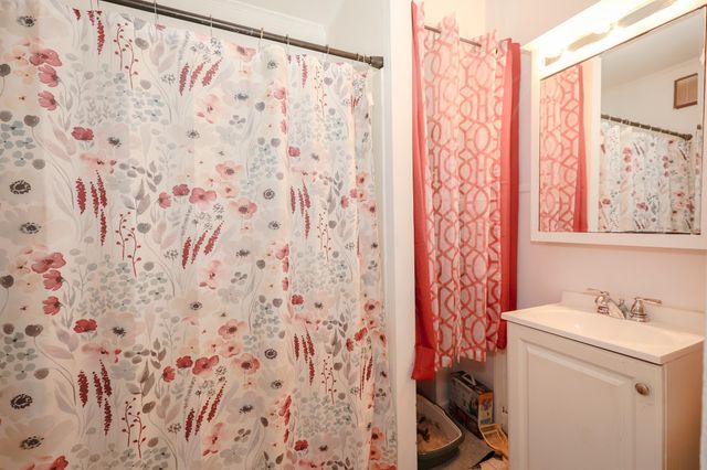 17 Broad Street, Somersworth, NH 03878