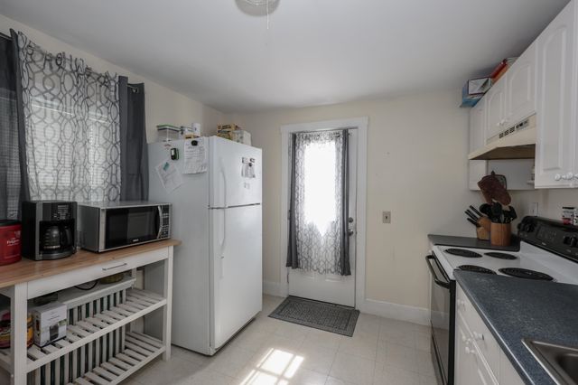 17 Broad Street, Somersworth, NH 03878