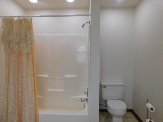 5312 N 54th STREET, Milwaukee, WI 53218