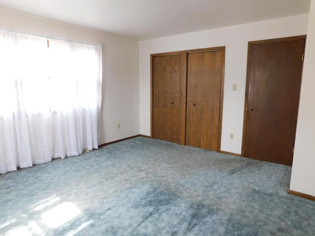 5312 N 54th STREET, Milwaukee, WI 53218