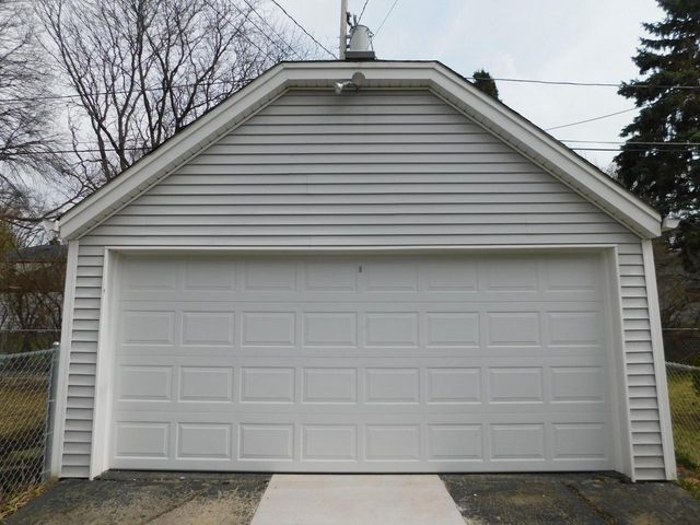 5312 N 54th STREET, Milwaukee, WI 53218