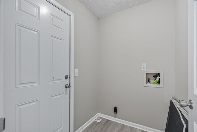 1126 Wynnewood Dr, Castalian Springs, TN 37031