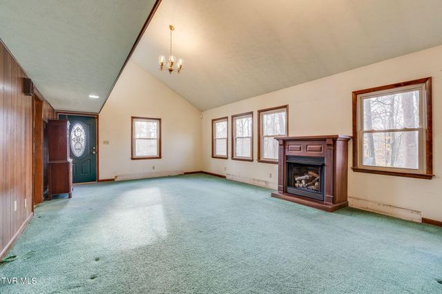 321 Pitkin Drive, Kingsport, TN 37664