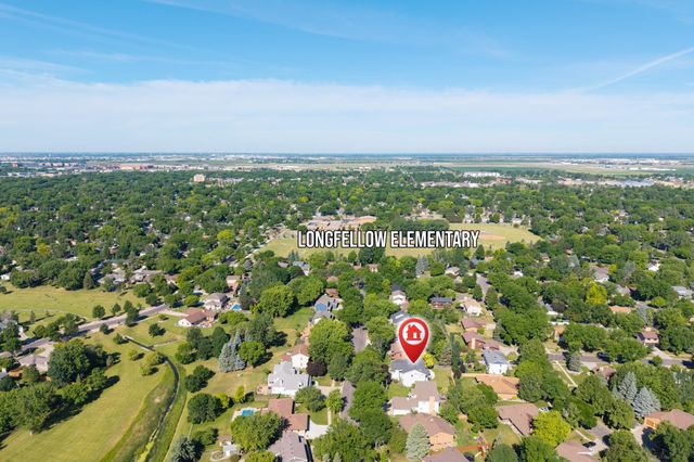2938 Peterson Parkway N, Fargo, ND 58102