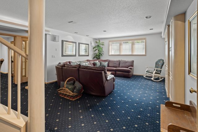 2938 Peterson Parkway N, Fargo, ND 58102