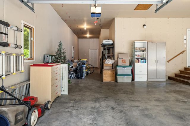 2938 Peterson Parkway N, Fargo, ND 58102