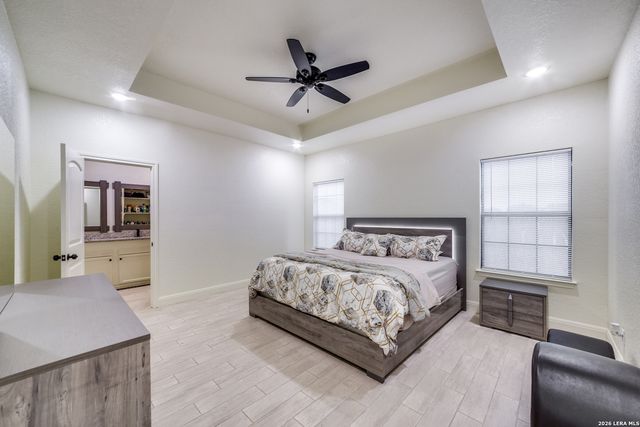 248 Mustang, Natalia, TX 78059