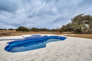 248 Mustang, Natalia, TX 78059