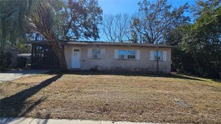 2115 WOODLAND BOULEVARD, Leesburg, FL 34748