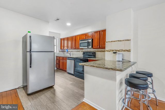 1504 BROWN ST, Philadelphia, PA 19130