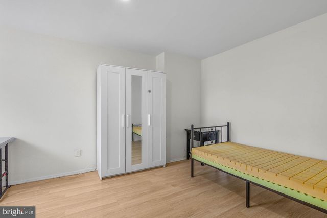 1504 BROWN ST, Philadelphia, PA 19130