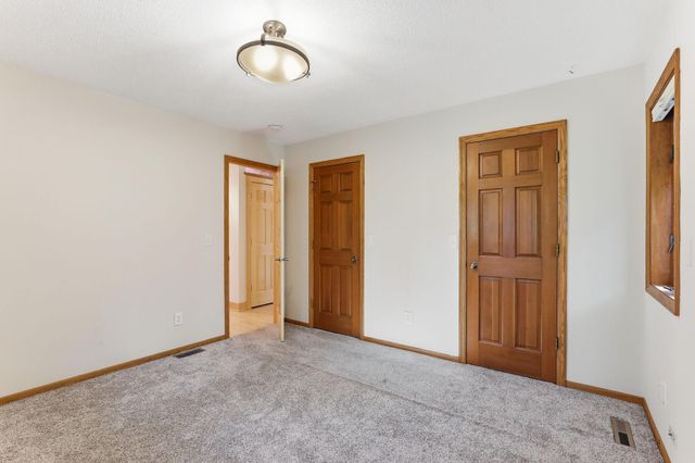 10940 105th Street N, Grant, MN 55082
