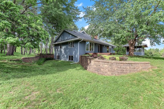 10940 105th Street N, Grant, MN 55082