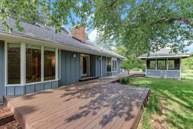 10940 105th Street N, Grant, MN 55082