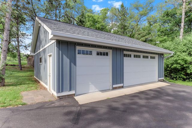 10940 105th Street N, Grant, MN 55082