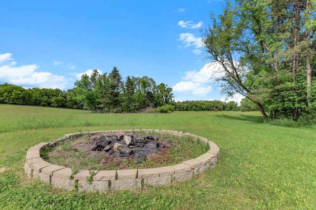 10940 105th Street N, Grant, MN 55082