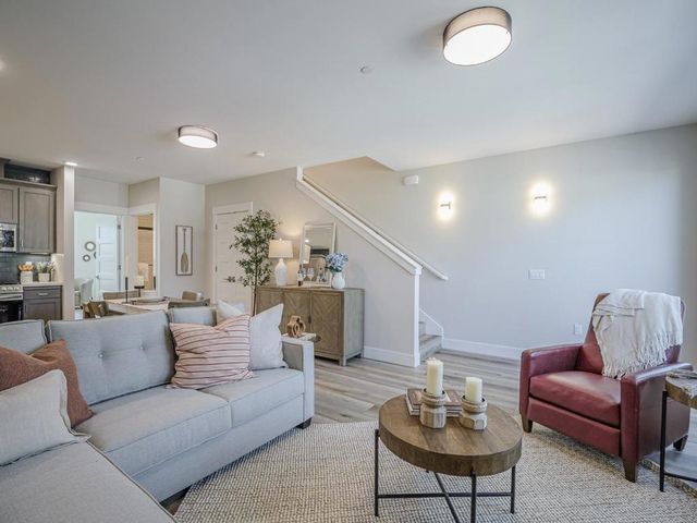 126 Aptos Village Way 2, Aptos, CA 95003
