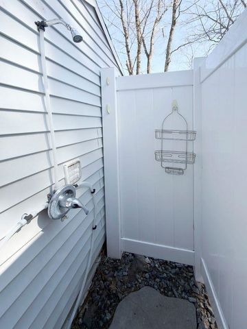 1 2nd Street, Windham, NH 03087