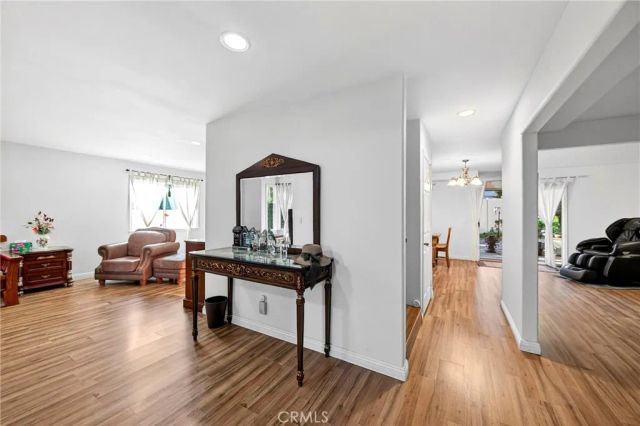 2629 Altura Avenue, La Crescenta, CA 91214