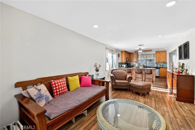 2629 Altura Avenue, La Crescenta, CA 91214