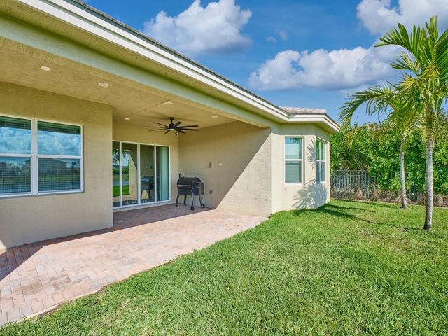 15751 Goldfinch Circle, The Acreage, FL 33470