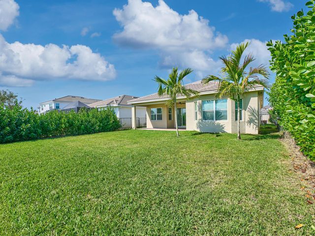 15751 Goldfinch Circle, The Acreage, FL 33470