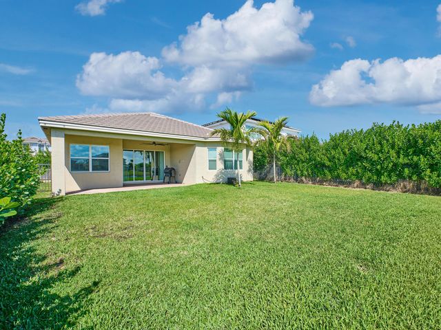 15751 Goldfinch Circle, The Acreage, FL 33470
