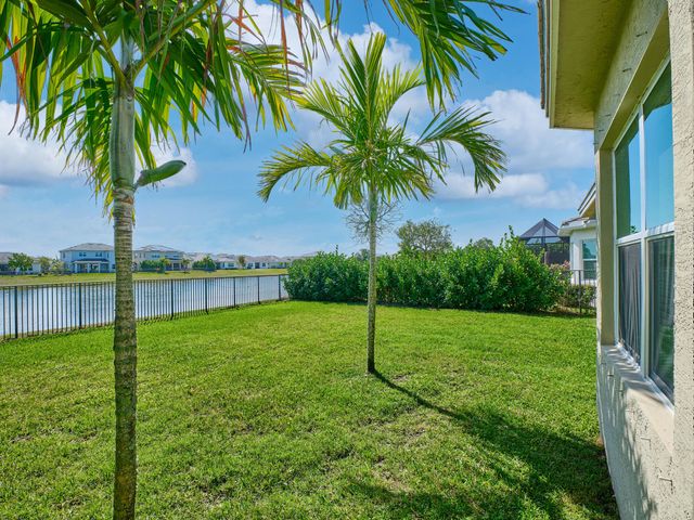 15751 Goldfinch Circle, The Acreage, FL 33470