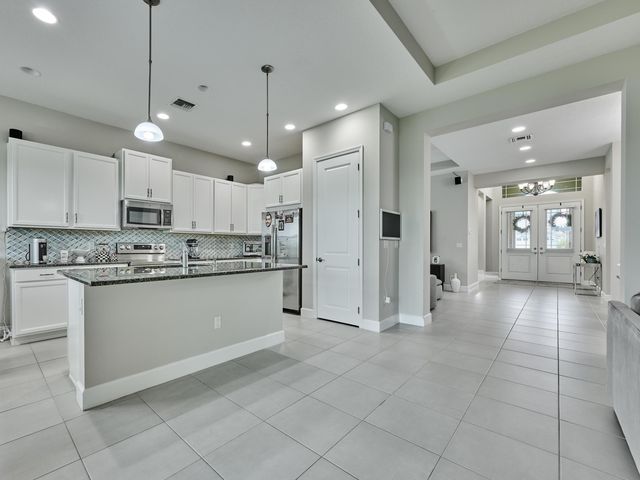 15751 Goldfinch Circle, The Acreage, FL 33470