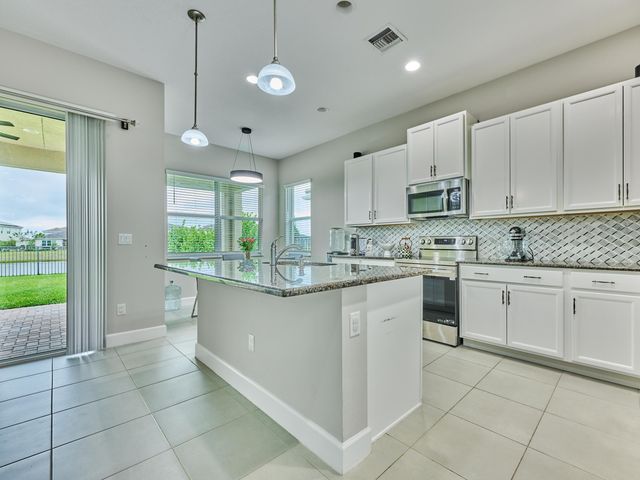 15751 Goldfinch Circle, The Acreage, FL 33470