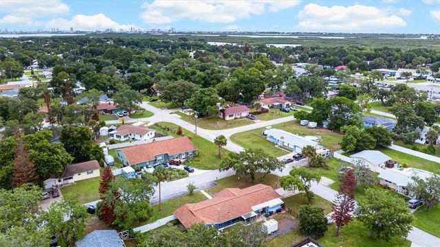 201 POINCIANA AVENUE, Port Orange, FL 32127