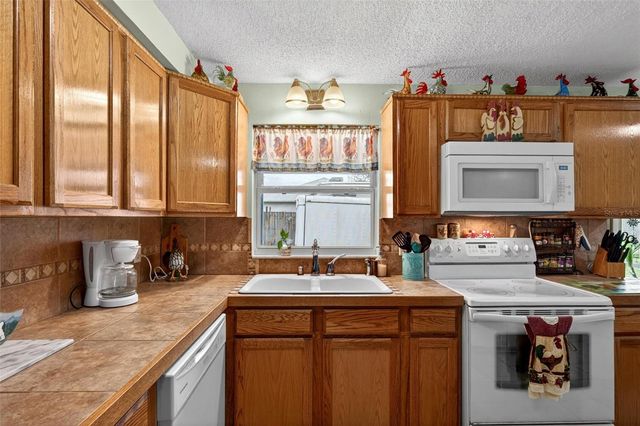 201 POINCIANA AVENUE, Port Orange, FL 32127