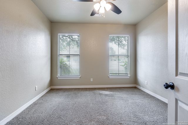 205 Lone Tree, Boerne, TX 78006