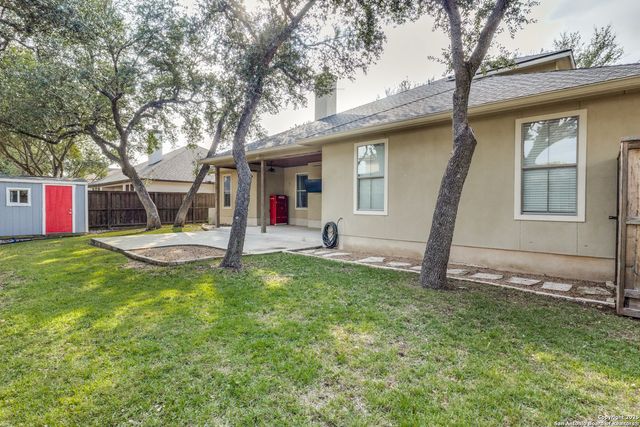 205 Lone Tree, Boerne, TX 78006