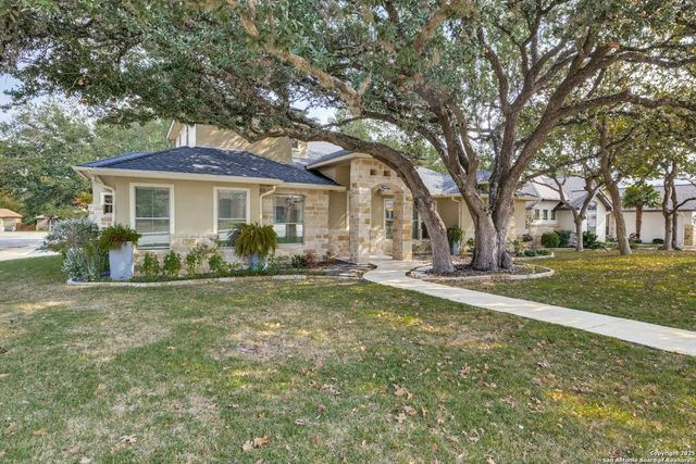 205 Lone Tree, Boerne, TX 78006