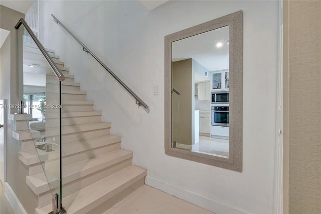 21300 San Simeon Way K2, Miami, FL 33179