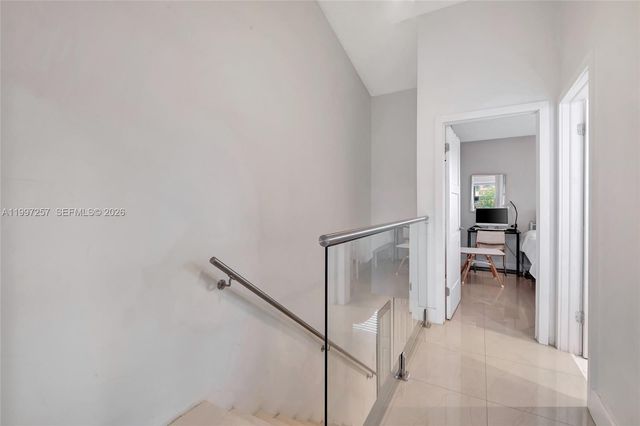 21300 San Simeon Way K2, Miami, FL 33179