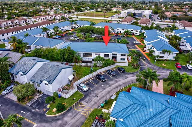 21300 San Simeon Way K2, Miami, FL 33179